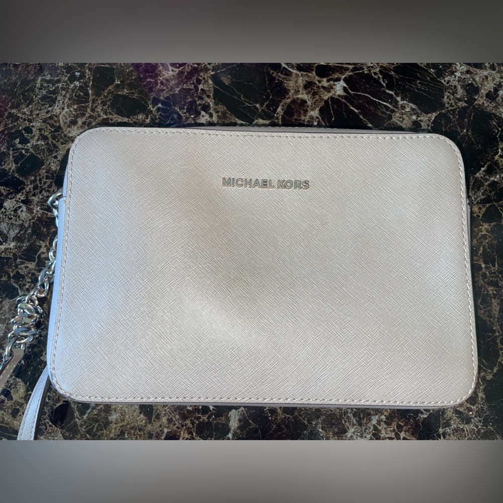 MICHAEL KORS Gray Crossbody Bag